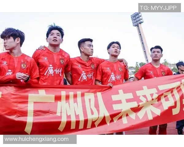 广州羽毛球队的奋斗与荣耀：一段不平凡的突破历程纪实