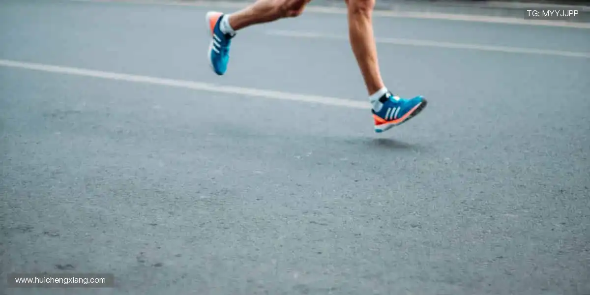 独家限量发售，潮流先锋必备！👕 用装备定义你的运动态度！